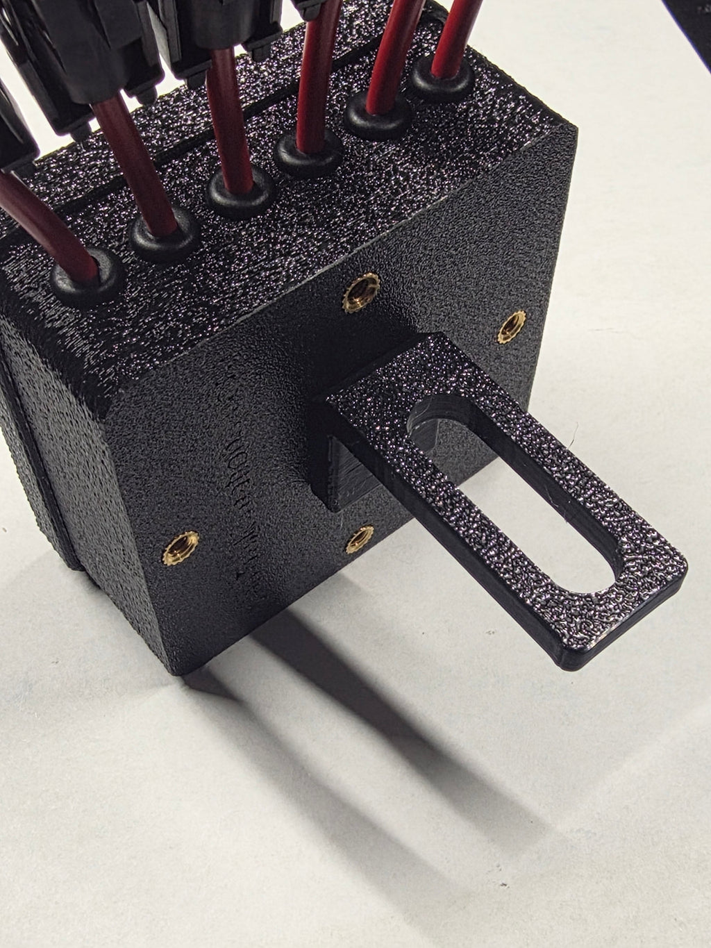 Universal Upfitter No-Crimp Solution